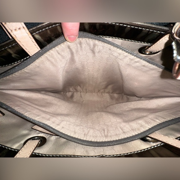 MICHAEL Michael Kors Jet Set Mirror Metallic East/West Signature Tote Bag - Picture 8 of 15